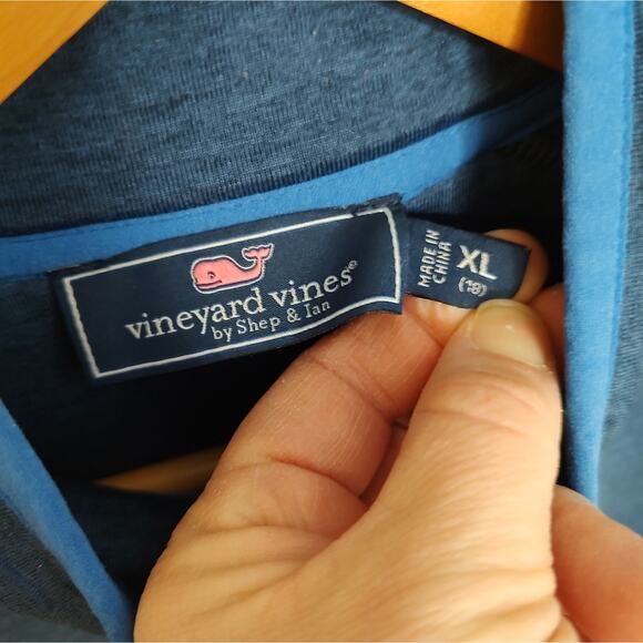 Vineyard Vines Boys Quarter Zip Pullover XL - Picture 3 of 6